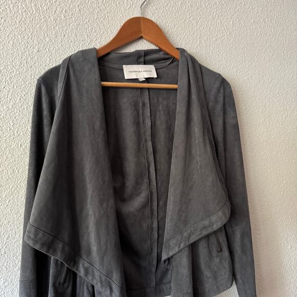 Cupcakes and Cashmere Faux Suede Jacket Womens XS Gray Business Work Minimalist - Picture 3 of 6
